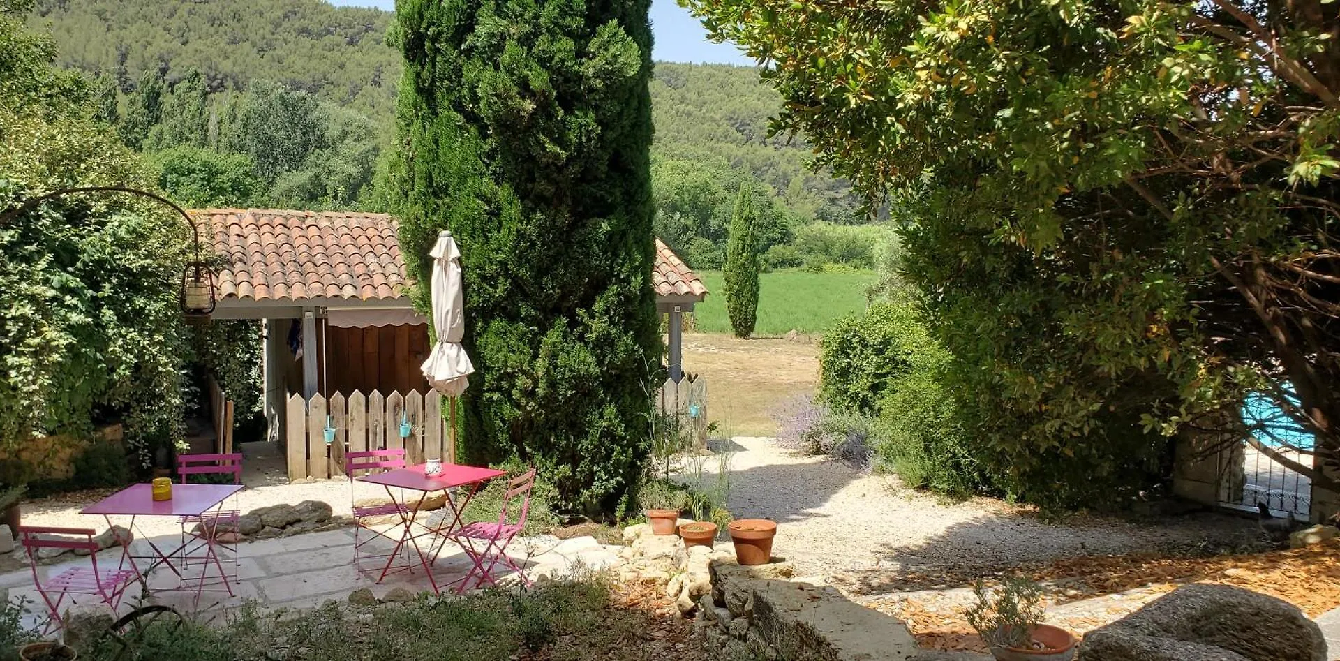 Moulin De Bonfilhon Bed & Breakfast Cornillon-Confoux France