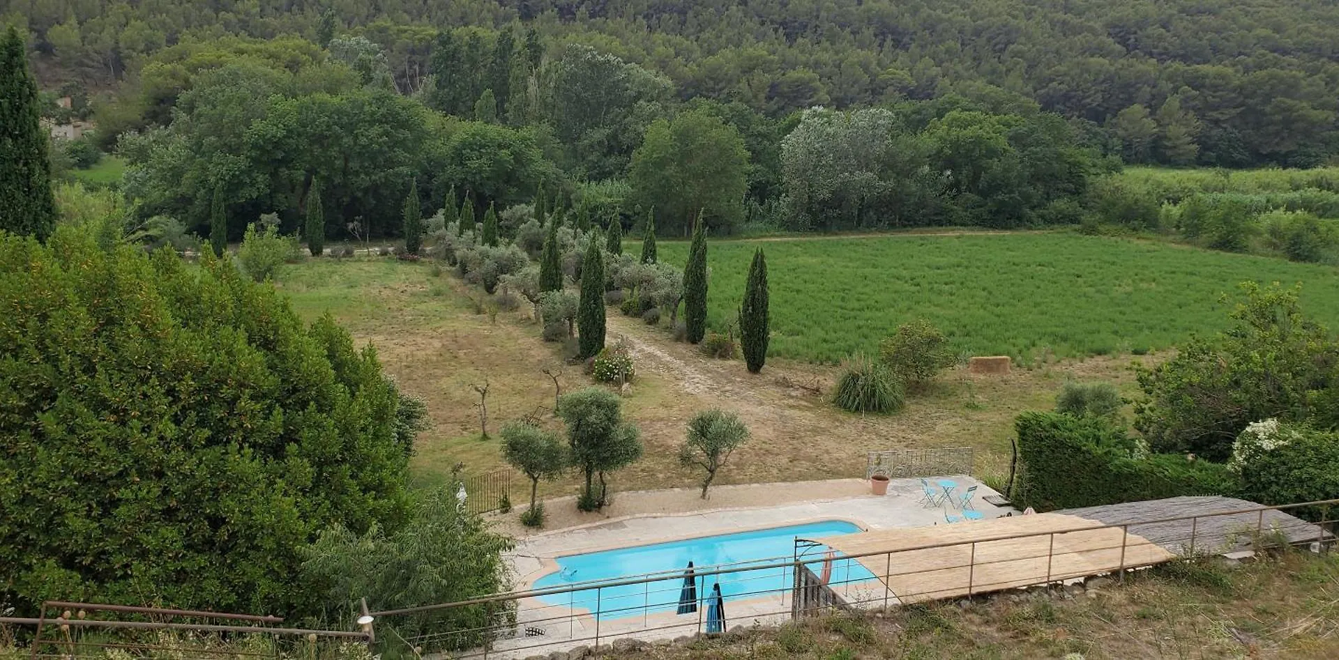 Moulin De Bonfilhon Bed & Breakfast Cornillon-Confoux